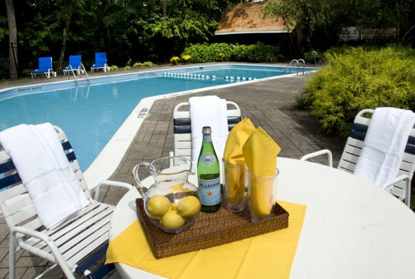 outdoor entertaining