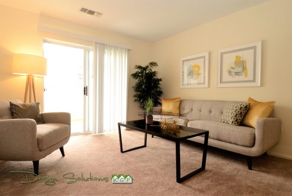 staing helps market a property to sell